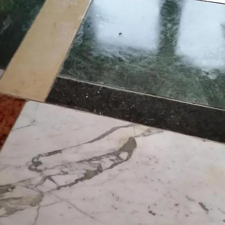 Apartman In Mit Offenem Kamin *